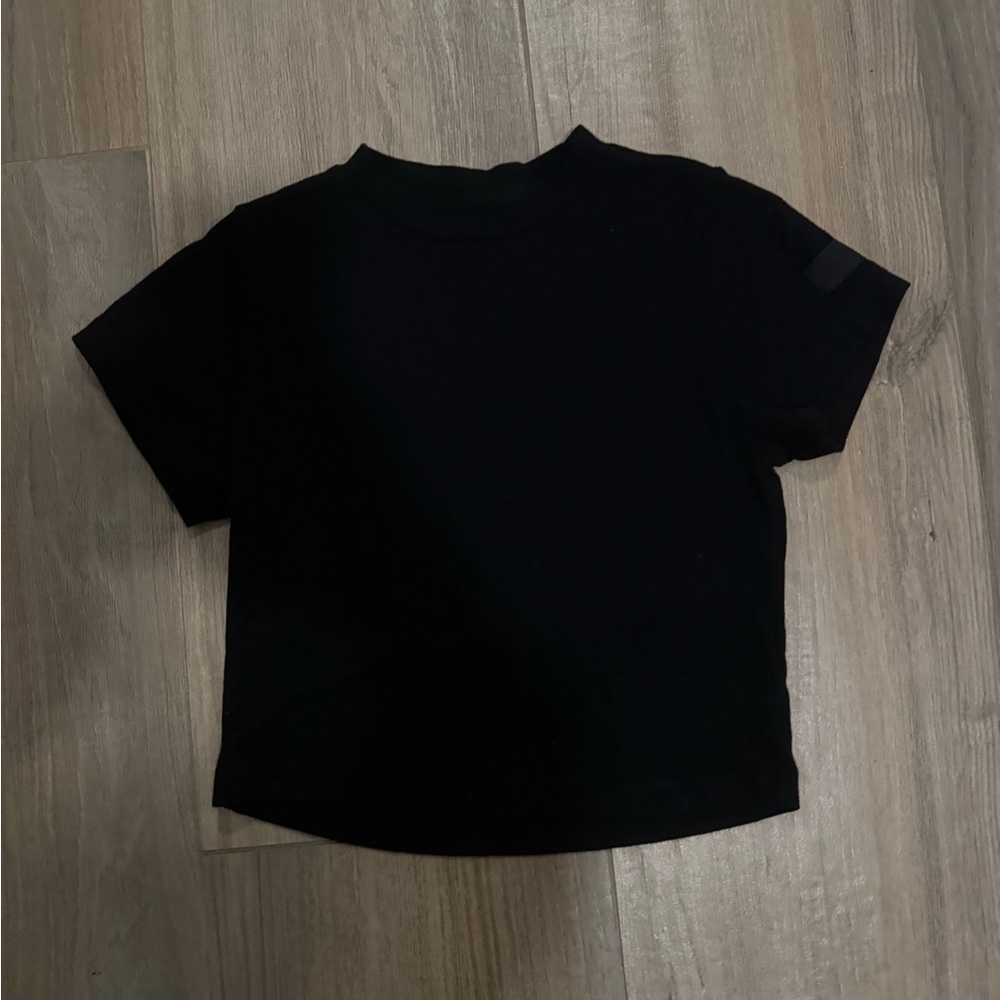 SET Active Black Cropped Short Sleeve Tee